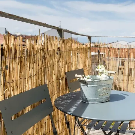 아파트 Vieil / Centre Avec Balcon. L'appt Ideal!